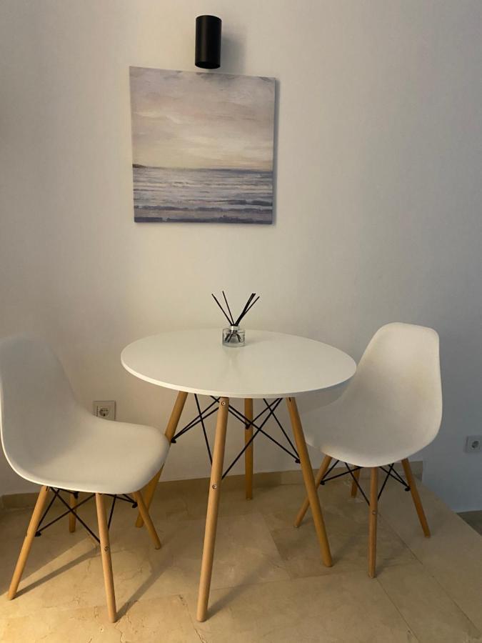 Paraiso Y Mar Apartment เอสเตโปนา ภายนอก รูปภาพ
