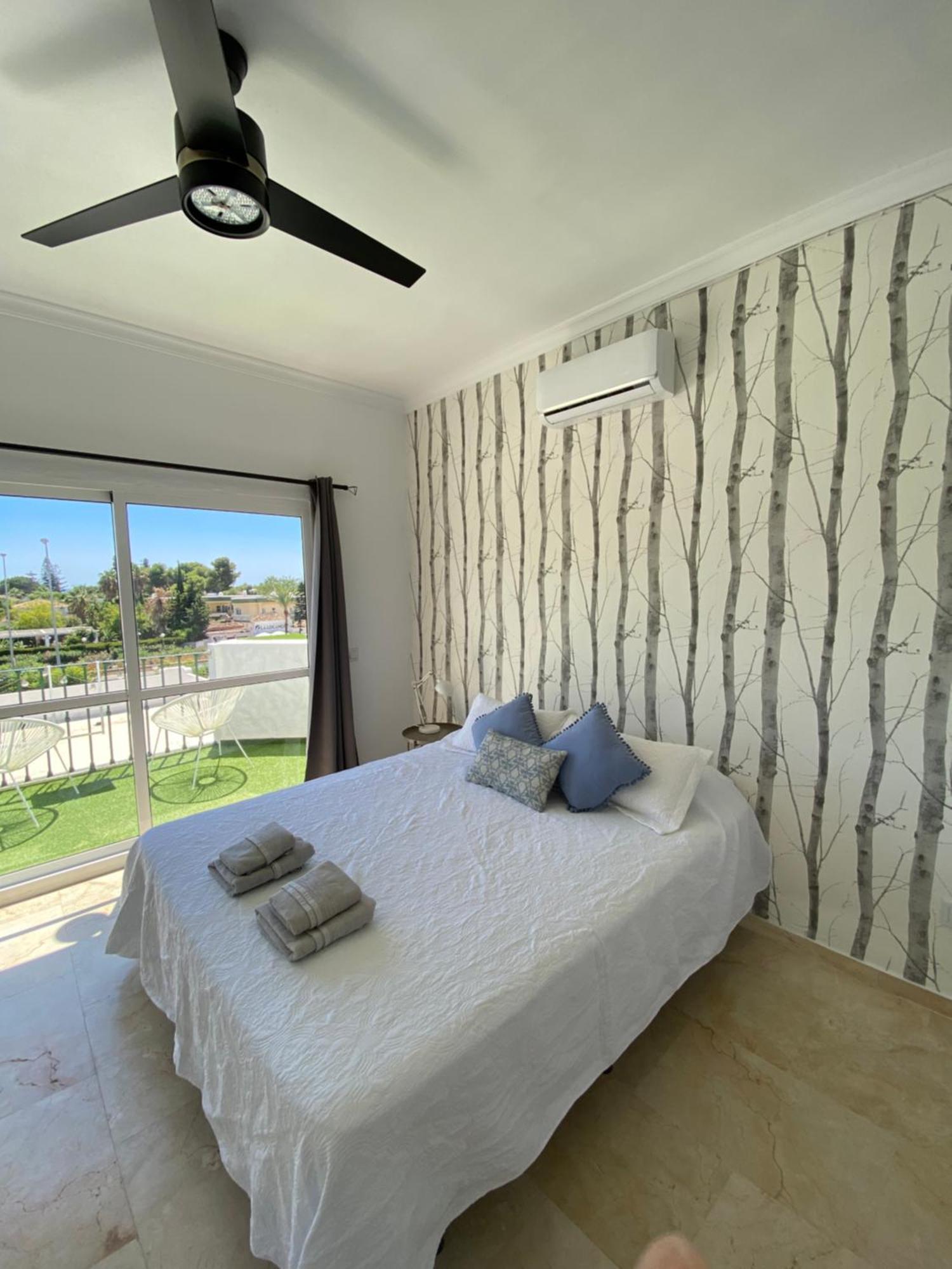 Paraiso Y Mar Apartment เอสเตโปนา ภายนอก รูปภาพ